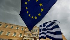 ЕЦБ е спечелила почти 8 млрд. евро от притежавания гръцки държавен дълг