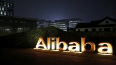 Китайските интернет гиганти влизат в битка на мобилния пазар