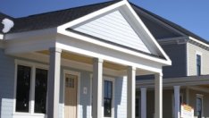 Рекордните цени и по-високите лихви потискат продажбите на нови жилища в САЩ