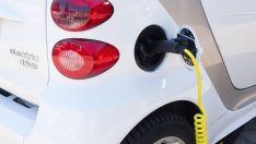 Изостава ли България в изграждането на зарядни станции за електромобили?