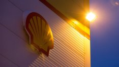 Shell започва обратно изкупуване на акции за 3,5 млрд. долара след силна печалба