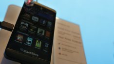 BlackBerry призна, че обмисля собствената си продажба