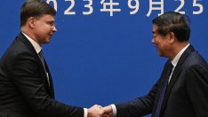 Домбровскис: Позицията на Китай към войната в Украйна вреди на търговията