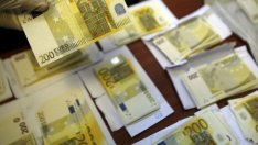 Текущата сметка на платежния баланс излезе на минус през март 