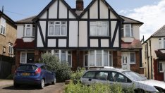 Жилищата в Лондон поскъпнаха рекордно тази година, но купувачите изчезнаха