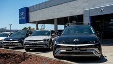 Hyundai отчита рекордни приходи и силна печалба, подкрепен от търсенето на хибриди в САЩ