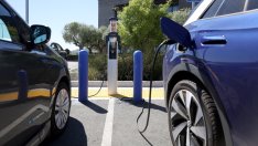 Renault и АВ Volvo създават общо предприятие за електрически ванове