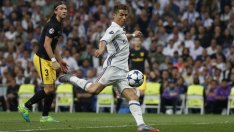 Adidas - истинският победител от футболните първенства в Европа