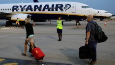 След казуса с Ryanair евродепутатите призовават за по-добра защита на пътниците
