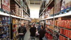 Поскъпването на храните ще продължи, запасяване е ненужно