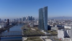 ЕЦБ може да завиши лихвите до нулево равнище тази година