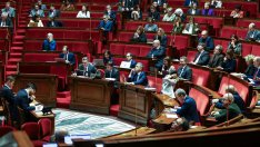 Долната камара на френския парламент отхвърли законопроекта на Макрон за имиграцията