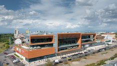 Над 50% от площите в новия мол Paradise Center са отдадени