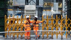 Безработицата във Великобритания се доближава до петгодишен връх