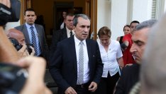 Орешарски предупреди за риск от рецесия