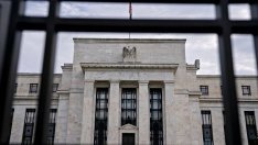 Фед разширява кредитната си програма в битката срещу коронакризата