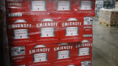 Производителят на Smirnoff ще плати стабилен дивидент въпреки кризата