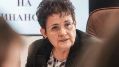 Финансовото министерство предлага данък свръхпечалба за банки, телекомуникации и търговски вериги