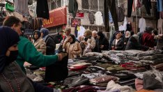 Инфлацията в Турция се забави с най-бързия си темп от над четвърт век