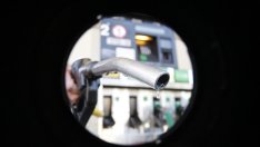 Готови ли са пазарите за затягането на санкциите срещу руския петрол?