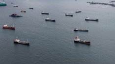 Ормузкият проток засенчва като приоритет ядрената програма за Иран