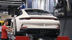 САЩ въвеждат новото 15% мито върху вноса на автомобили от ЕС със задна дата от 1 август