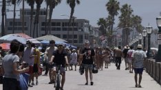 Последната финансова криза може би е стопила неравенството в доходите