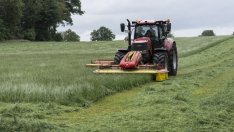 ЕК и ЕИБ отпускат 1 милиард евро за кредитиране на млади фермери