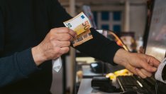 Инфлацията в еврозоната стига най-високото си ниво от септември 2023 г. през април