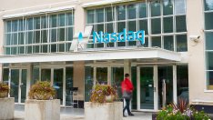Шведската борса на Nasdaq бе глобена с близо 10 млн. долара 