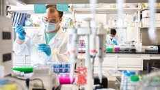 Правителството отпуска 2,1 млн. лв. за закупуването на "Ремдесивир"