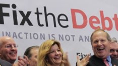 Корпоративни ръководители в САЩ призовават за намаляване на бюджетния дефицит