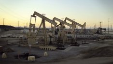Добивът на петрол в ОПЕК се понижава до най-ниското ниво от май насам