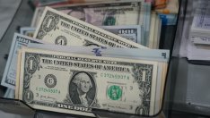 Доларът все още е цар в Европа и влияе върху лихвите