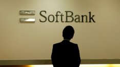 Японската Softbank придобива американския фонд Fortress  