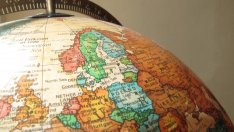 Глобализацията няма вина за по-ниските доходи на средната класа, сочи проучване