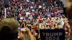 Американците имат по-голямо доверие в Тръмп за икономиката