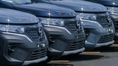 Nissan спира производството на три модела в САЩ, които изнася за Канада