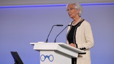 Кристин Лагард: Зависими сме от данните, а не от Фед