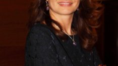 Д. Пеева: Отношението на мениджмънта към акционерите си личи по ДВИ