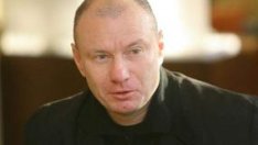 Олигарх дарява състоянието си