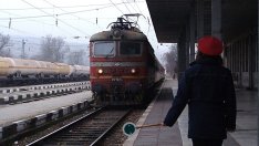 Увеличават заплатите в БДЖ със задна дата