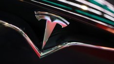 Евтиният електромобил на Tesla не притеснява китайските конкуренти