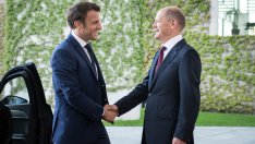 Германия и Франция подновиха призивите за обединена Европа