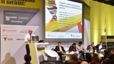 Ролята на държавата във всички сфери на образованието трябва да се ограничи