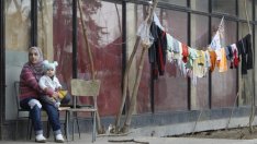 По-малко от половината българи вярват в успешната интеграция на бежанците у нас