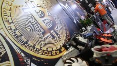 Биткойнът отново мина границата от 10 хил. долара 