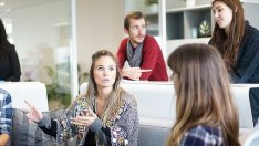 Младежката безработица е била 14,4% през 2015 г.