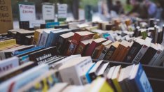 Как Amazon помага на независимите книжарници да процъфтяват