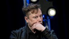 Медийните атаки срещу Tesla в Китай принуждават Мъск да смъкне цената на Model Y